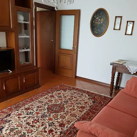 In Relax Апартаменты Монкальво